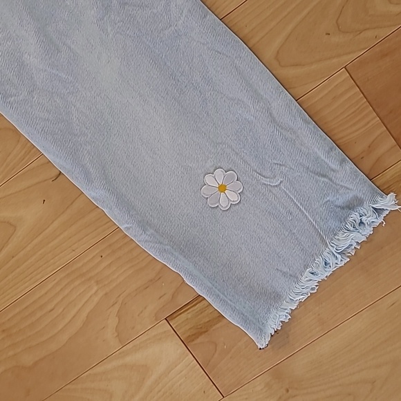 Jeans by ashley maison whit deco unique!. - Picture 8 of 11